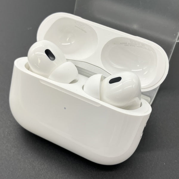 【中古】MagSafe充電ケース(USB-C)付きAirPods Pro(第2世代) MTJV3JA【日本橋】