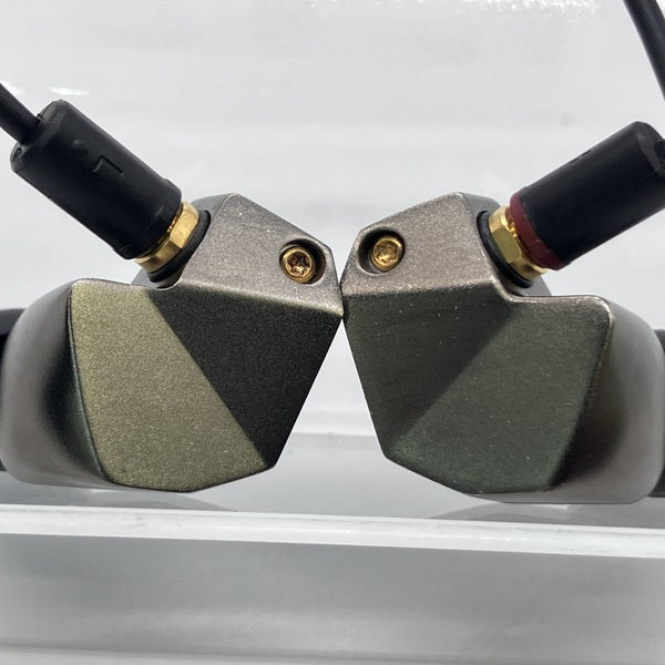 【中古】B2 【FI-B2BSSD】【秋葉原】