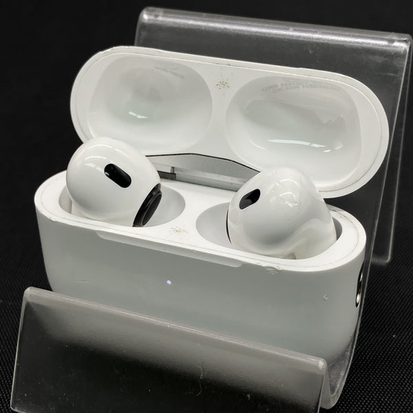 【中古】MagSafe充電ケース(USB-C)付きAirPods Pro(第2世代) MTJV3JA【秋葉原】