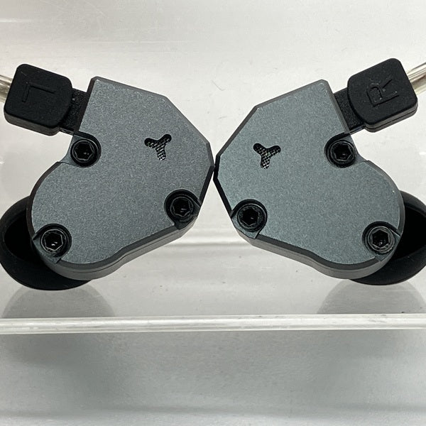 【中古】TinHiFi C2 MECH WARRIOR【秋葉原】