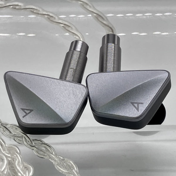 【中古】AK ZERO1 Special Package 【IRV-AK-ZERO1-SP】【日本橋】