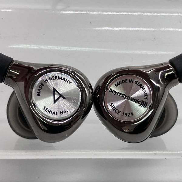 【中古】AK T8iE ブラック【AK-T8IE-BLK】【日本橋】