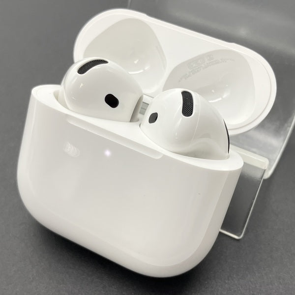 【中古】AirPods 4 MXP93J/A（アクティブノイズキャンセリング搭載）【名古屋】