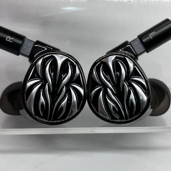 【中古】Ember【秋葉原】