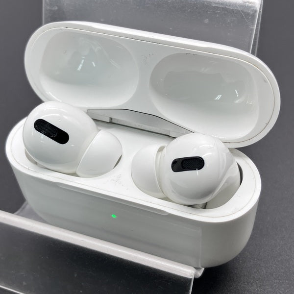 【中古】Apple AirPods Pro MLWK3J/A  (2021/Magsafe)【秋葉原】