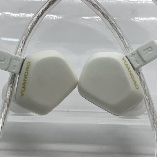 【中古】泪 Tears (Type-C マイク付き) ホワイト【秋葉原】