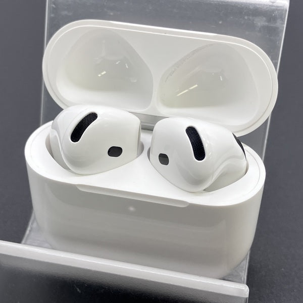 【中古】AirPods 4 MXP93J/A（アクティブノイズキャンセリング搭載）【日本橋】