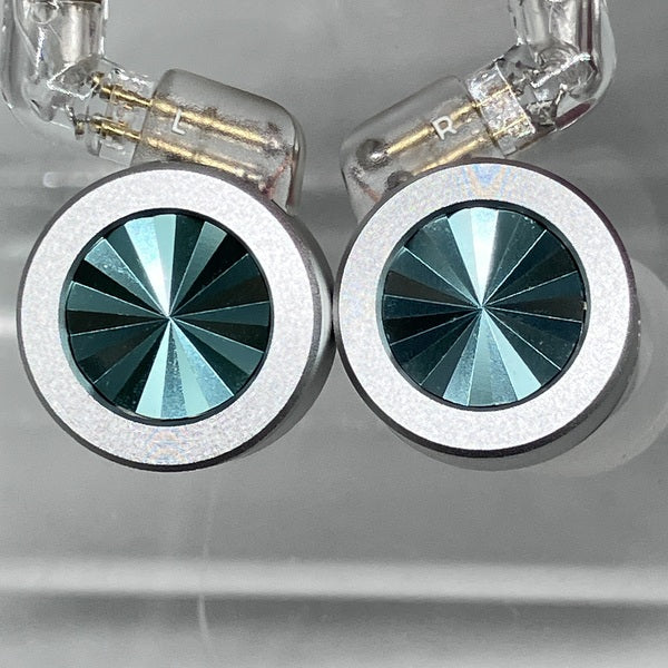 【中古】D02  Aqua (Type C)【秋葉原】