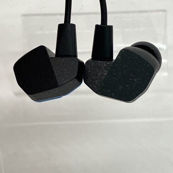 【中古】A2000【秋葉原】