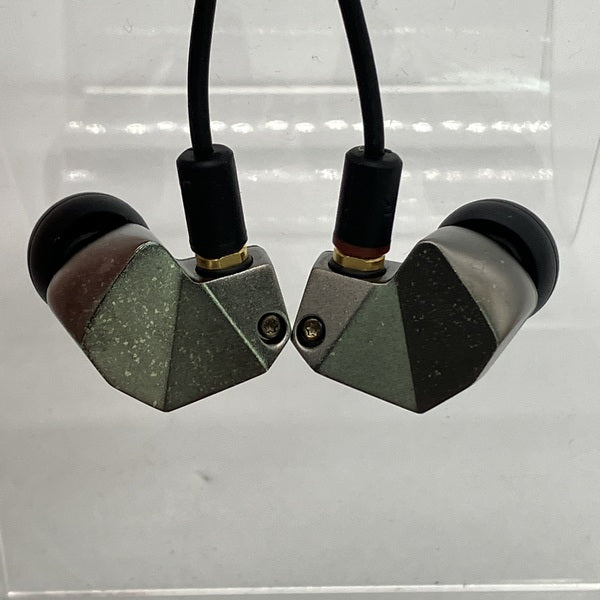 【中古】B2 【FI-B2BSSD】【秋葉原】