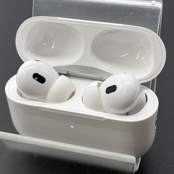 【中古】MagSafe充電ケース(USB-C)付きAirPods Pro(第2世代) MTJV3JA【秋葉原】