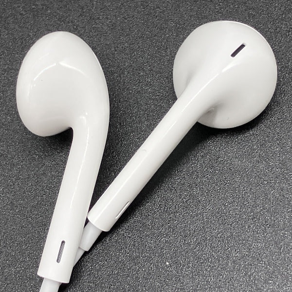 【中古】EarPods with Lightning Connector【名古屋】