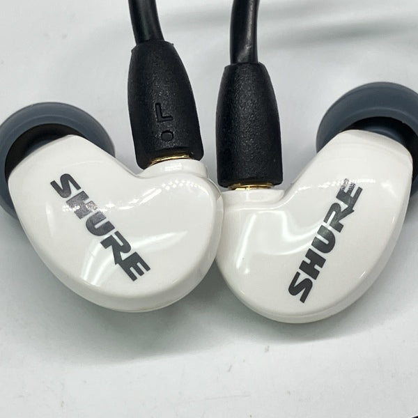 【中古】AONIC215 UNI ホワイト (Special Edition) 【SE215DYWH+UNI-A】【秋葉原】