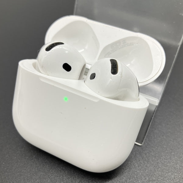 【中古】AirPods 4 MXP93J/A（アクティブノイズキャンセリング搭載）【名古屋】