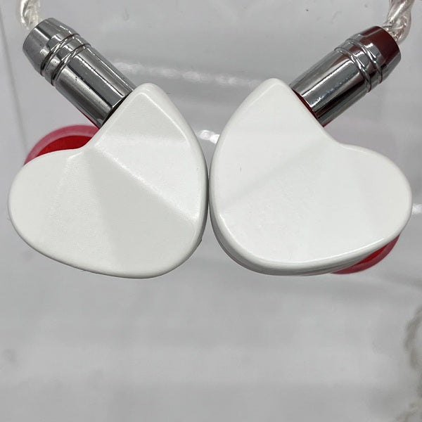 【中古】Rinko White 日本向け4.4mmバランスプラグ仕様【秋葉原】