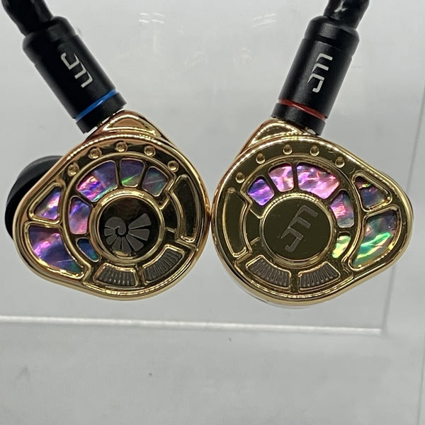 【中古】Nautilus(Universal Fit)【秋葉原】