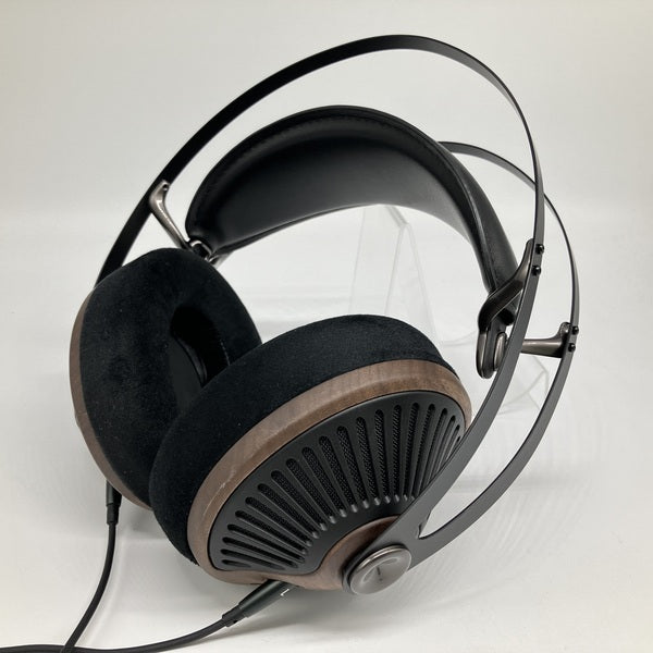 【中古】105 SILVA【名古屋】