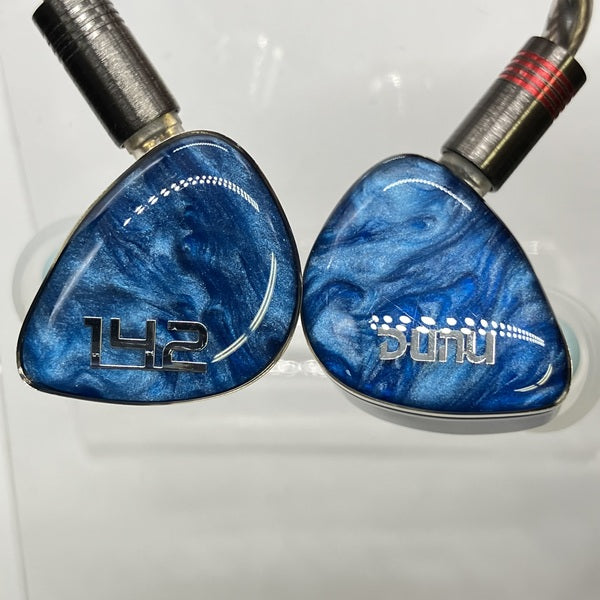 【中古】DN 142【日本橋】