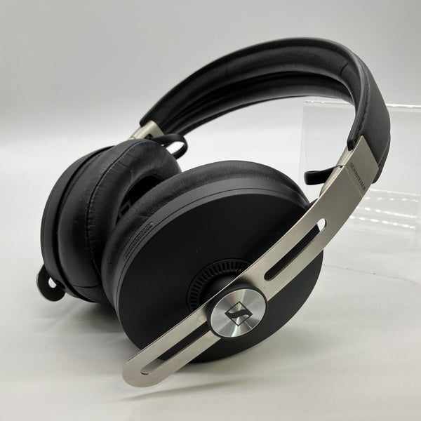 【中古】MOMENTUM Wireless ノイズキャンセルヘッドホン【M3AEBTXL Black】【日本橋】