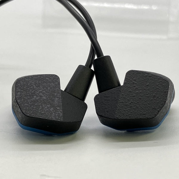 【中古】A2000【日本橋】