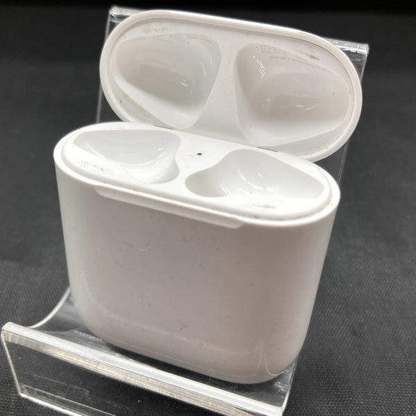 【中古】airpods充電ケース【日本橋】