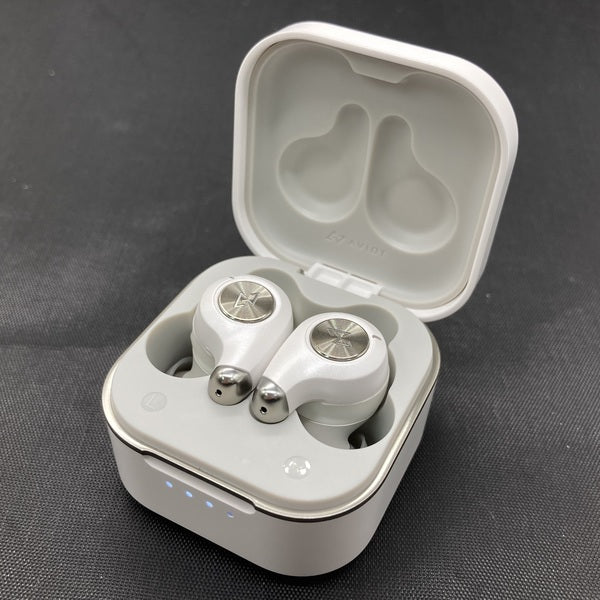 【中古】TE-D01q2 Pearl White【TE-D01q2-WH】【秋葉原】