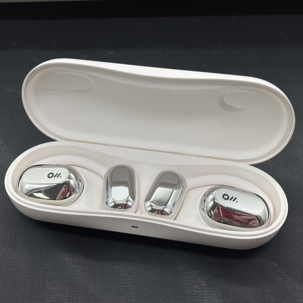 【中古】Oladance ウェアラブルステレオ シルバー【日本橋】