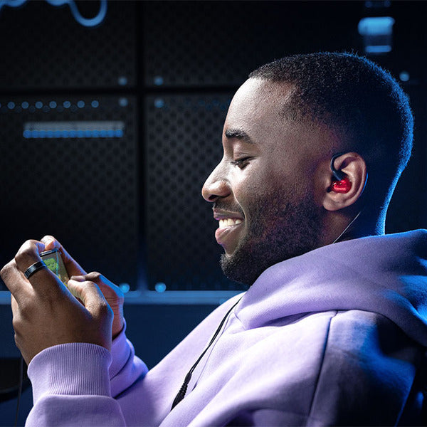 SE215 Special Edition レッド