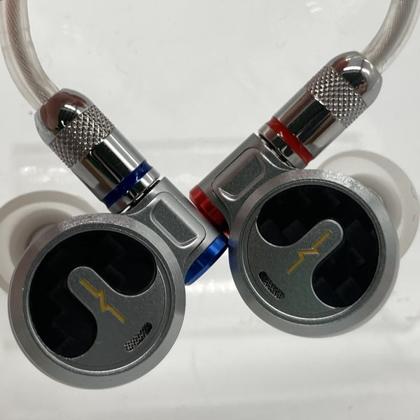 【中古】F1【日本橋】