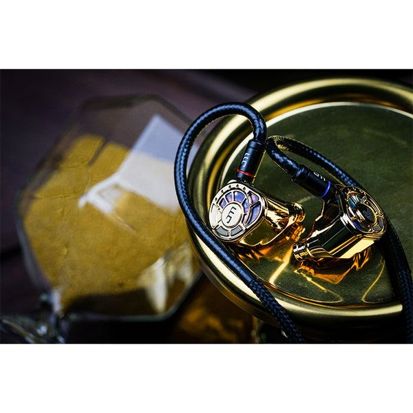 Nautilus(Universal Fit)