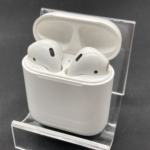 【中古】AirPods MMEF2JA【日本橋】