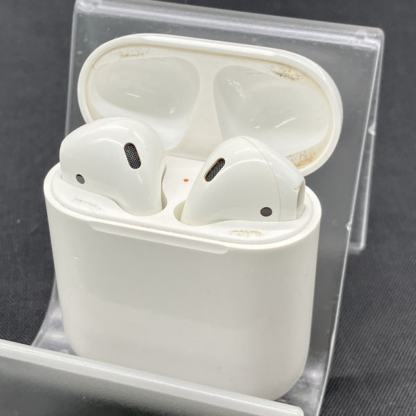 【中古】AirPods MMEF2JA【日本橋】