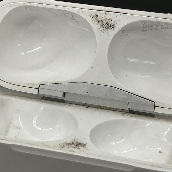 【中古】AirPods Pro 充電ケース【日本橋】