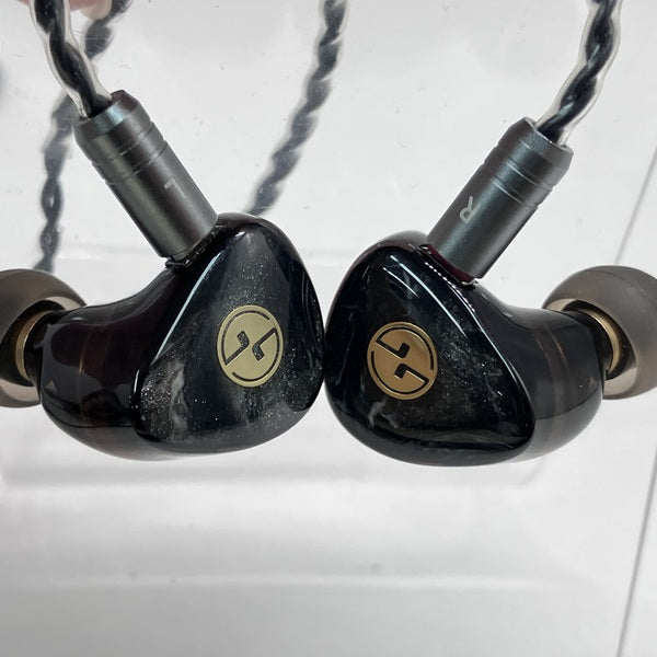 【中古】T3Plus【日本橋】