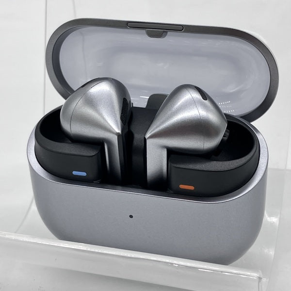 【中古】Galaxy Buds3 Pro シルバー 【SM-R630NZAAXJP】【秋葉原】