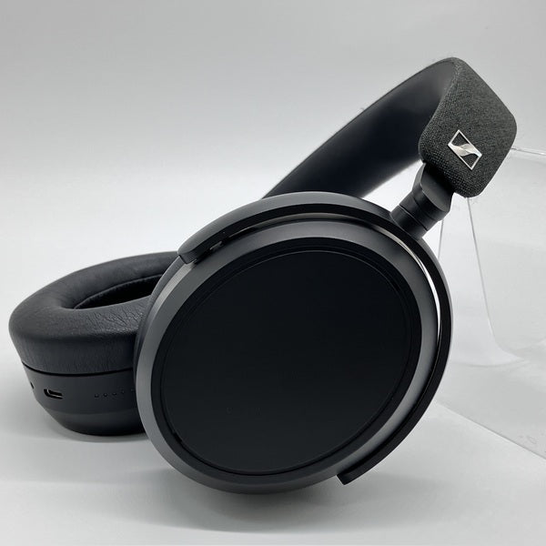【中古】MOMENTUM 4 Wireless ブラック 【M4AEBT BLACK】【秋葉原】