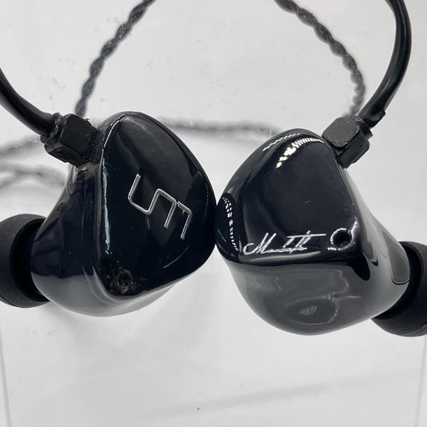 【中古】MACBETH 【UNM-3140】【秋葉原】