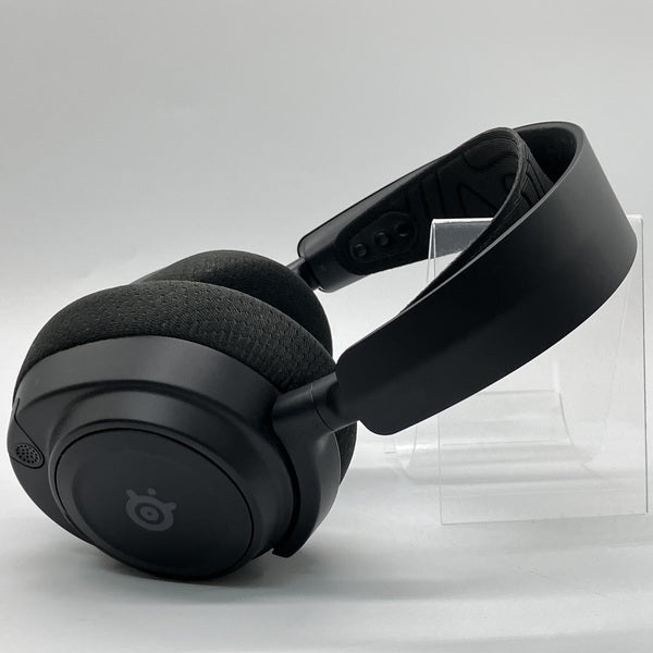 【中古】Arctis Nova 7 Wireless 【61553J】【日本橋】