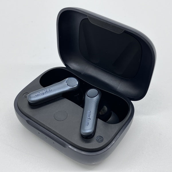【中古】Air Pro 4 - Black【日本橋】
