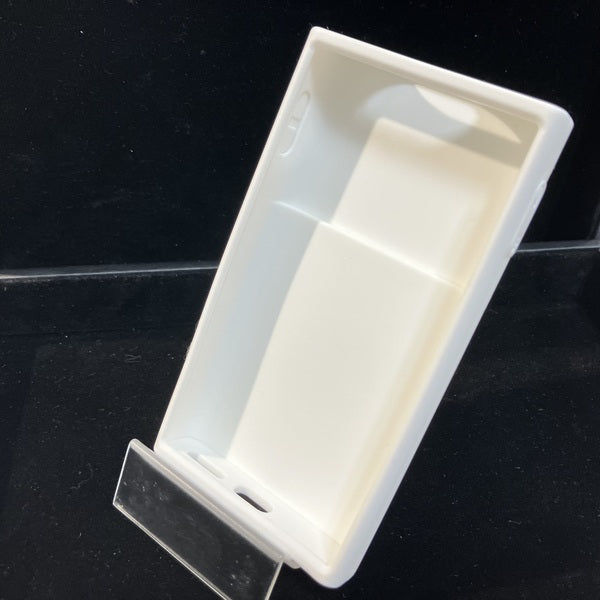 【中古】ACTIVO P1 Silicone Case White 【IRV-ACTIVO-P1-CASE-WHT】【名古屋】