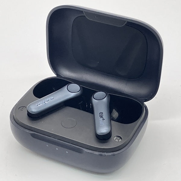 【中古】Air Pro 4 - Black【秋葉原】