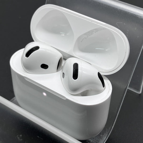 【中古】AirPods 4 MXP93J/A（アクティブノイズキャンセリング搭載）【名古屋】