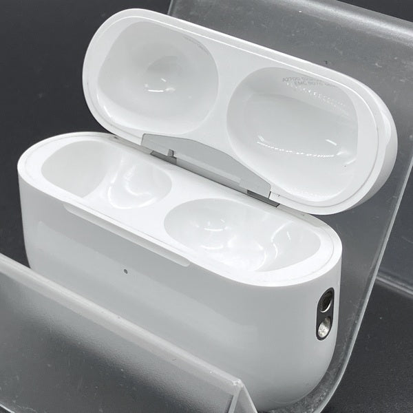【中古】AirPods Pro (第2世代) 充電ケース (Lightning)【日本橋】