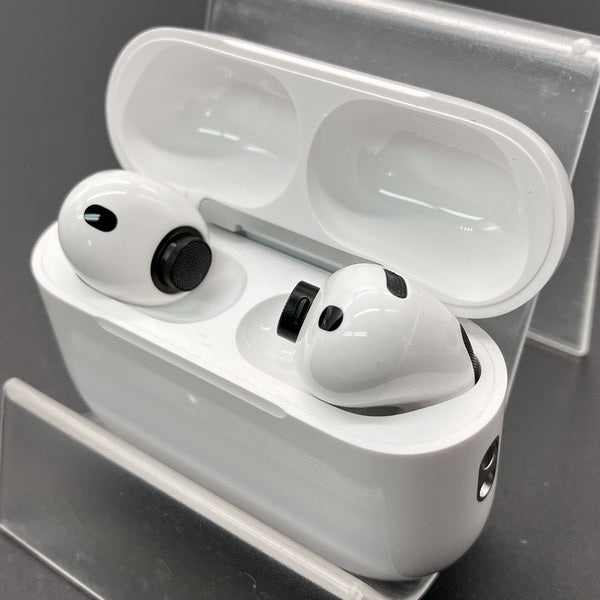 【中古】AirPods Pro 3 MFHP4J/A【秋葉原】