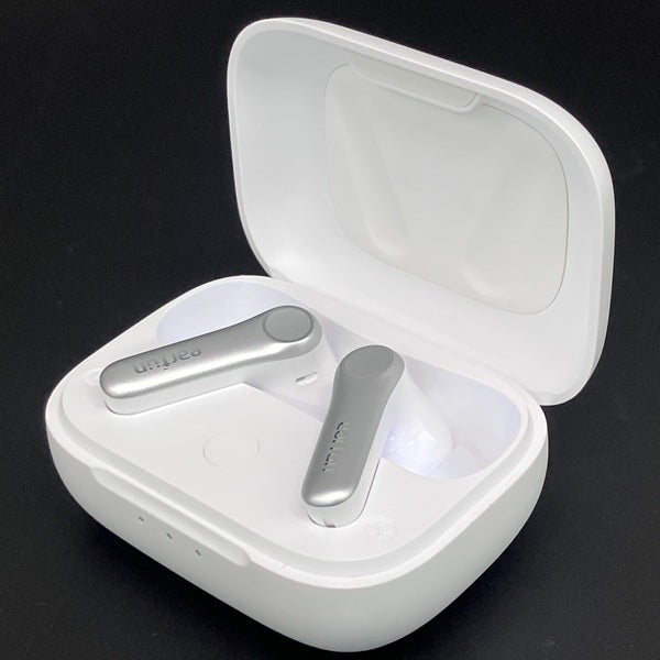 【中古】Air Pro 4 - White【日本橋】
