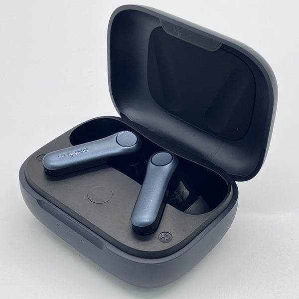 【中古】Air Pro 4 - Black【秋葉原】