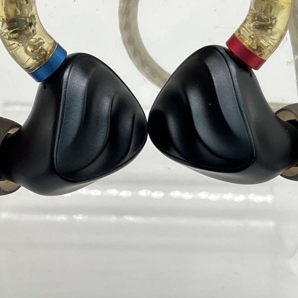 【中古】FH3 Black 【FIO-IEM-FH3-B】【秋葉原】