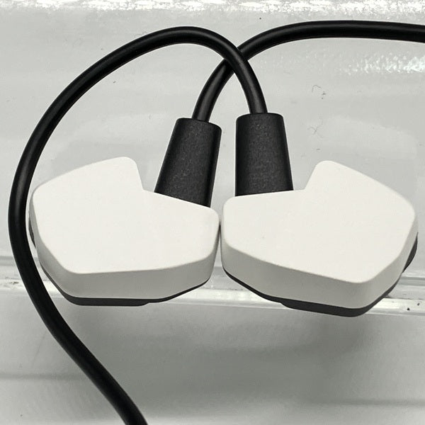 【中古】VR3000 for Gaming e☆イヤホン限定カラー ホワイト＆ブラック【日本橋】