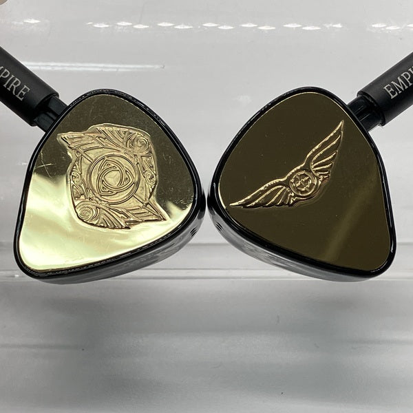 【中古】RAVEN Launch Edition 【EMP-RAVEN-GD】【秋葉原】