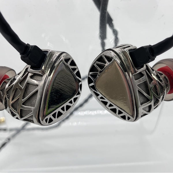 【中古】MAVEN 【UNM-6905】【日本橋】